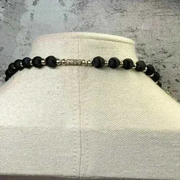 Black Silk Covered and Gold Beaded Necklace Vintage - Picture 4 of 4